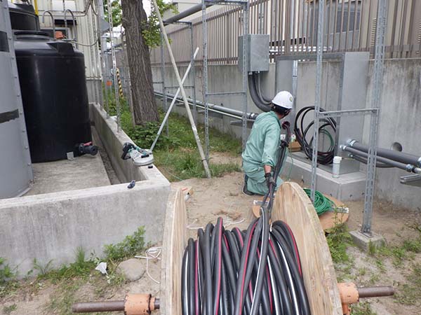 配管及び通線作業
